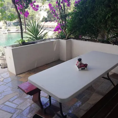 Apartamento Apartments Rogac